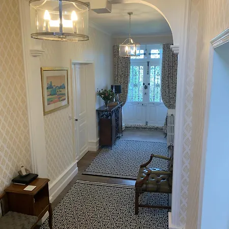 La Garde - D'hote بيت ضيافة
