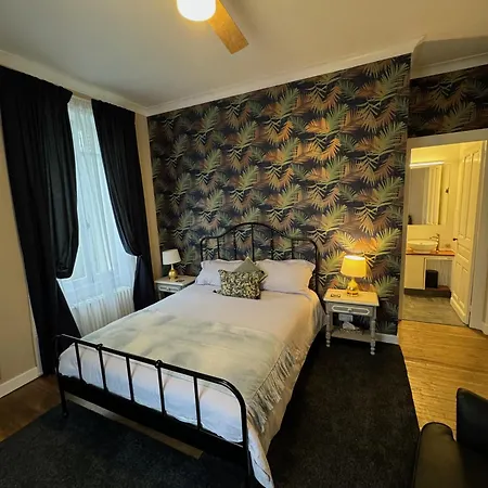 La Garde - D'hote 3*