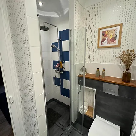 La Garde - D'hote 3*