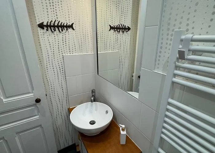 La Garde - D'hote 招待所