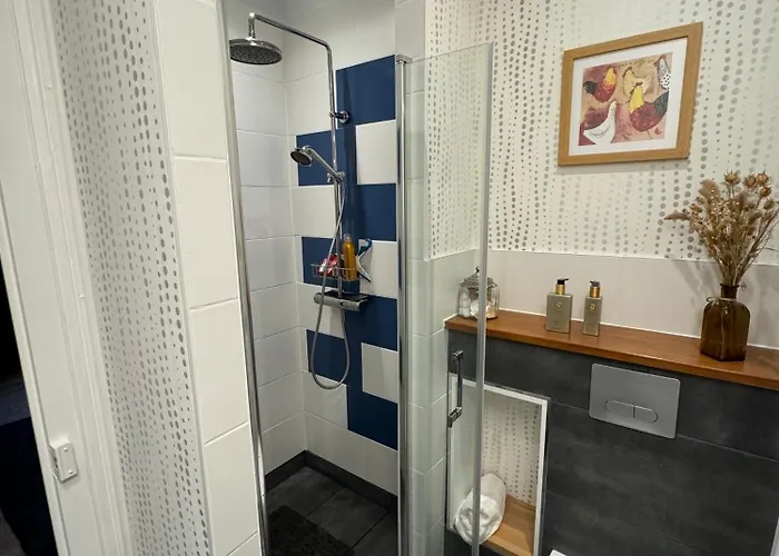 La Garde - D'hote 3*